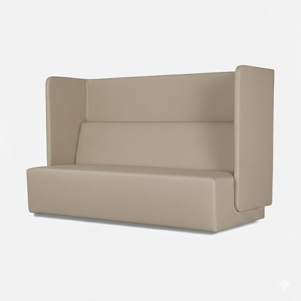 Sofá Cardus com Carenagem